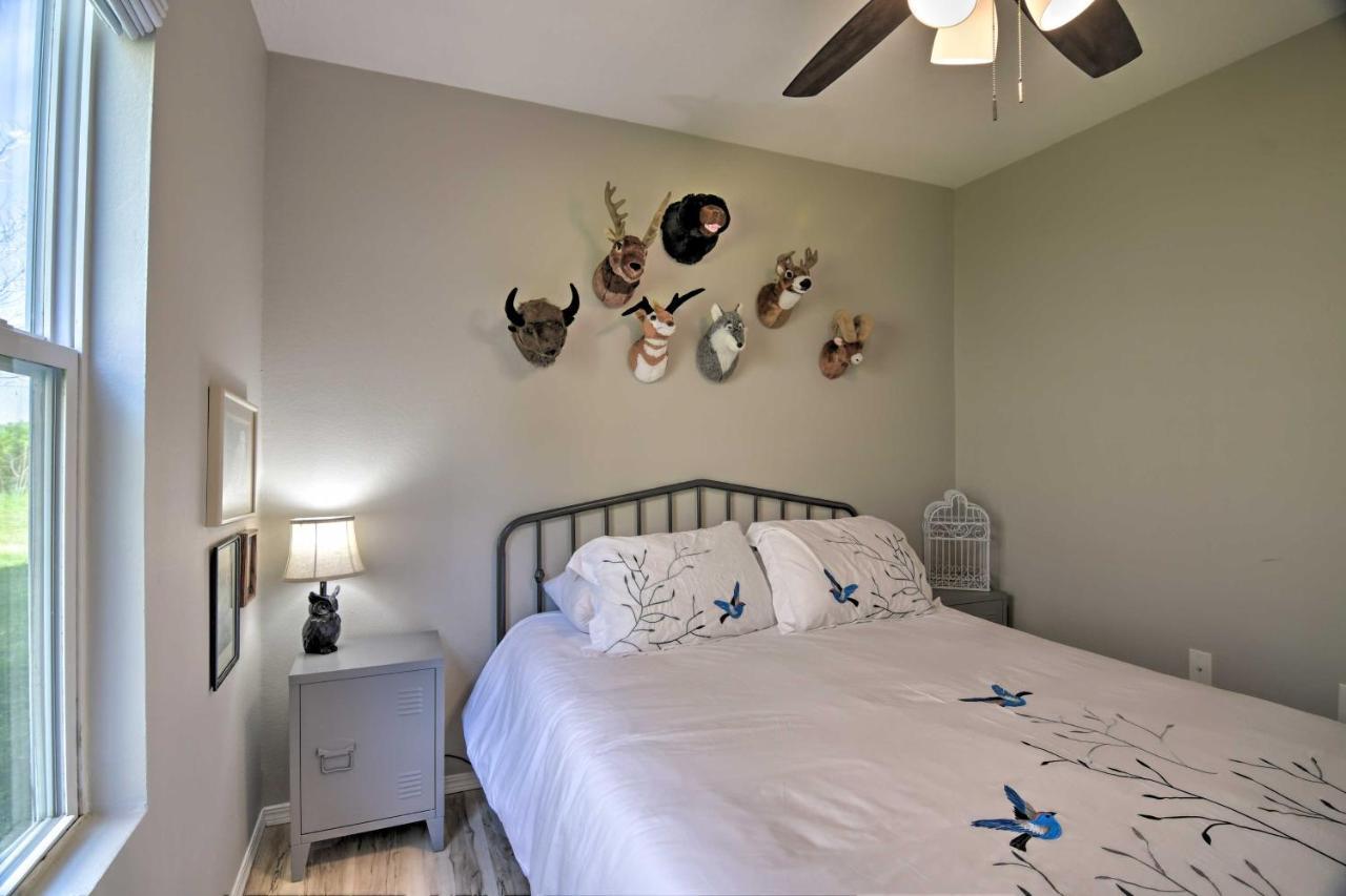Apartment With Patio, 4 Mi To Silver Dollar City! 布蘭森 外观 照片